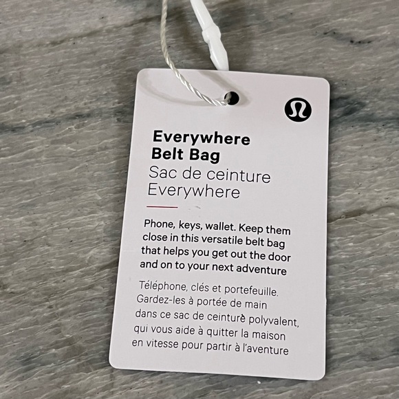 Lululemon White Everywhere Belt Bag. - Picture 13 of 16
